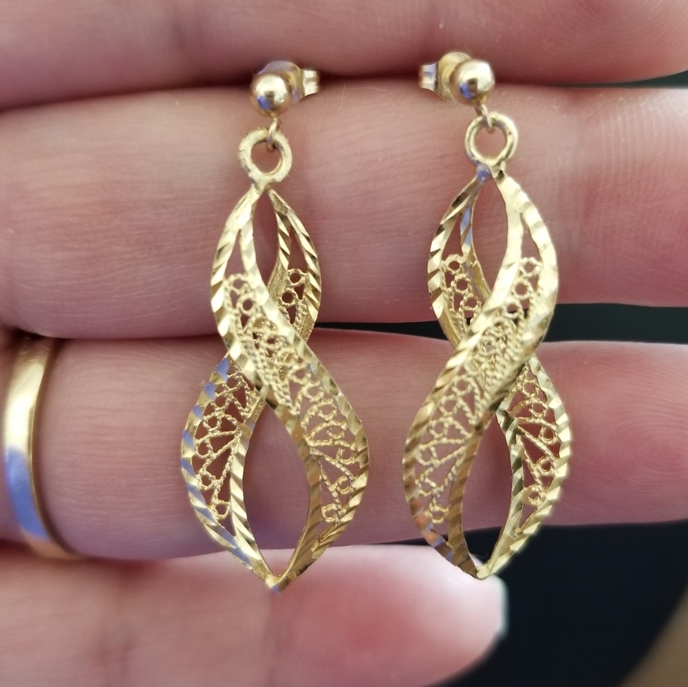 14K Gold Filigree Earrings